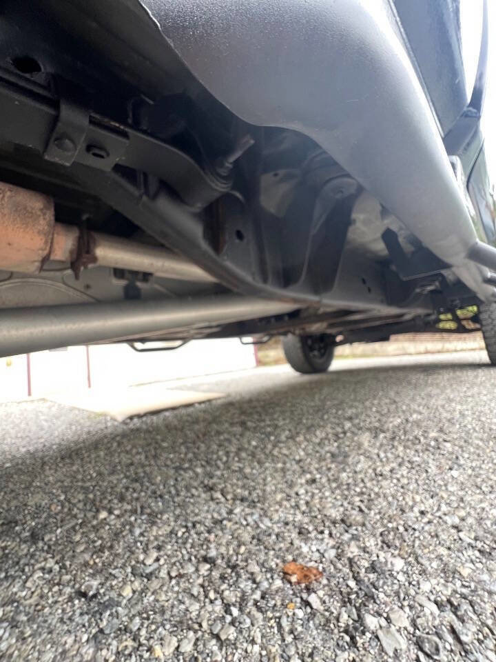 Used 2015 GMC Sierra 1500 Base 4x4 4dr Double Cab 6.5 ft w/ Sierra Convenience Package image 24