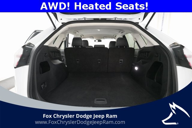 Used 2024 Ford Edge SEL image 10