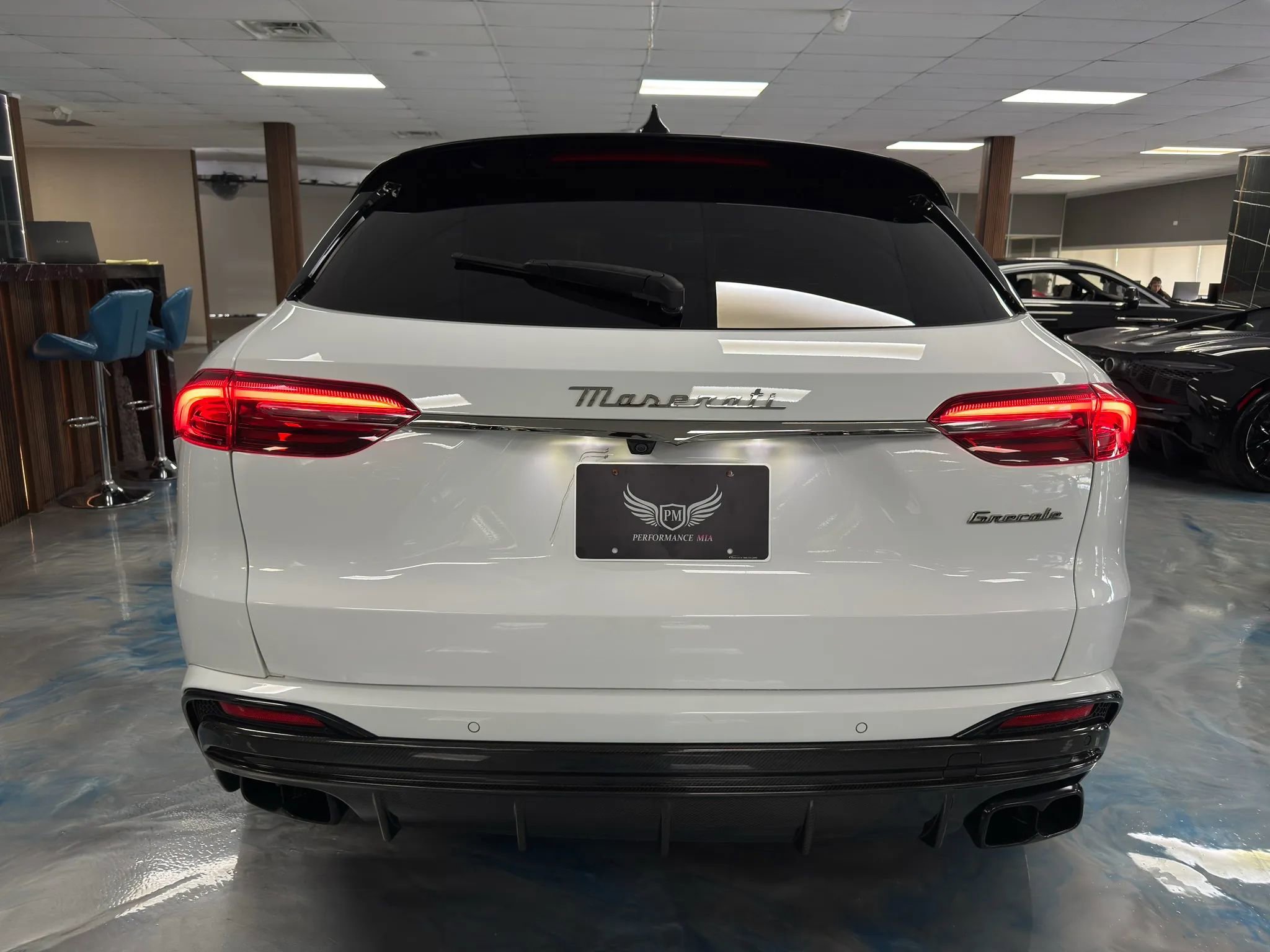 Used 2023 Maserati Grecale Trofeo image 6