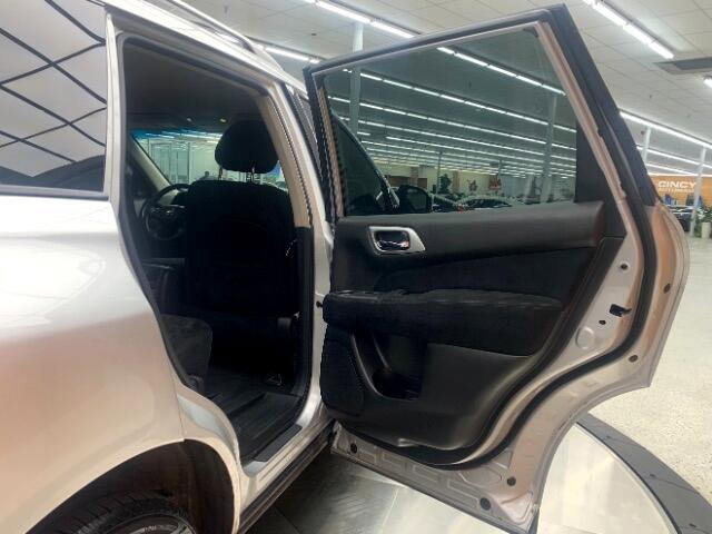 Used 2016 Nissan Pathfinder S image 22