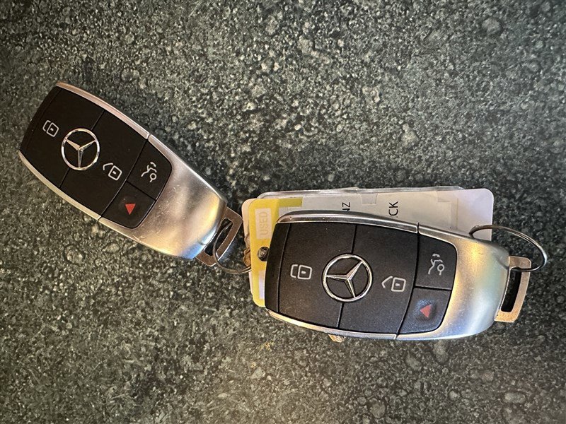 Used 2023 Mercedes-Benz GLS 450 4MATIC image 30