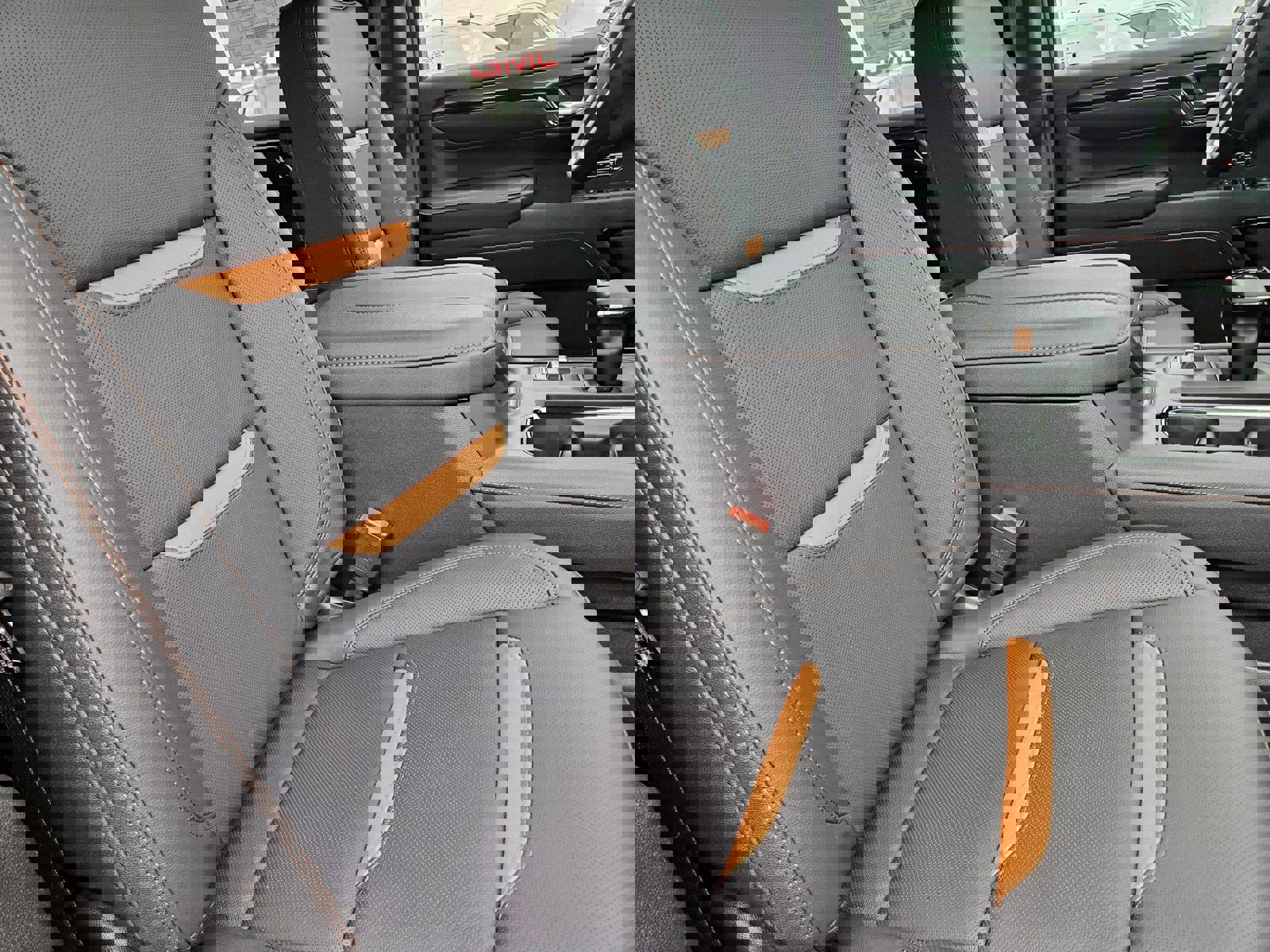 New 2026 GMC Sierra 1500 AT4 w/ LPO, Black Badging Package image 28