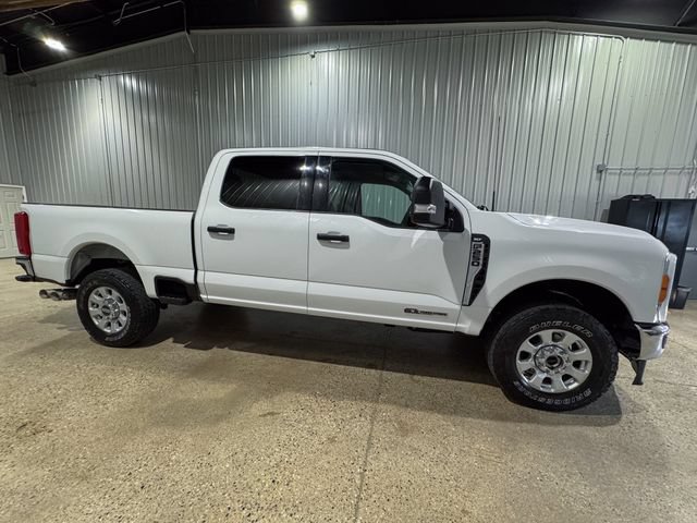 Used 2023 Ford F250 XLT AWD/4WD image 7