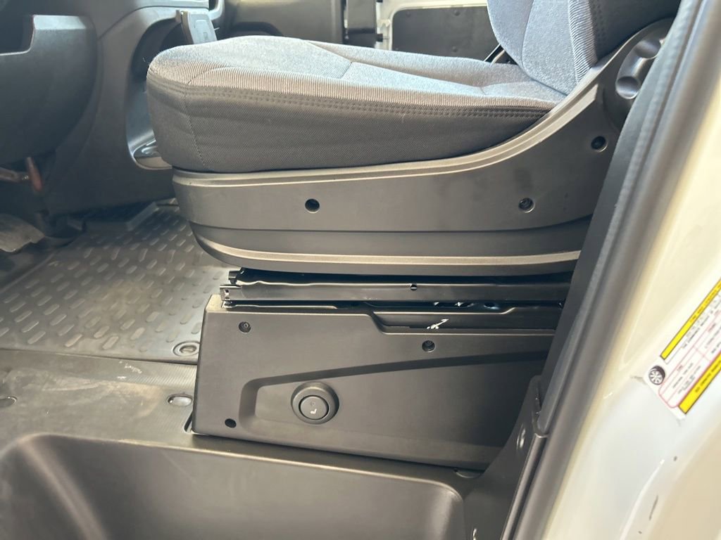 Used 2024 RAM ProMaster 3500 w/ Delivery Van Package image 34