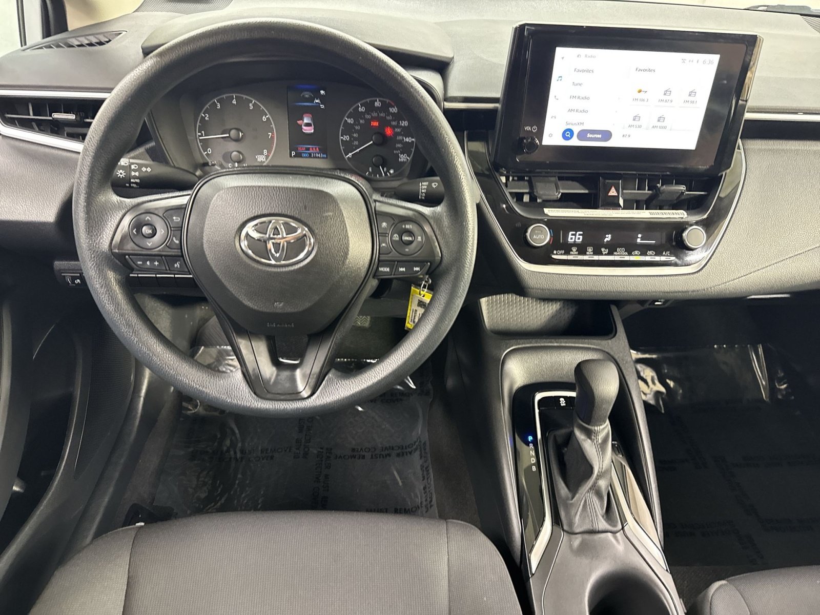 Used 2023 Toyota Corolla LE FWD image 35