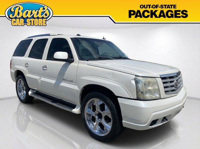 Used 2004 Cadillac Escalade AWD image 1
