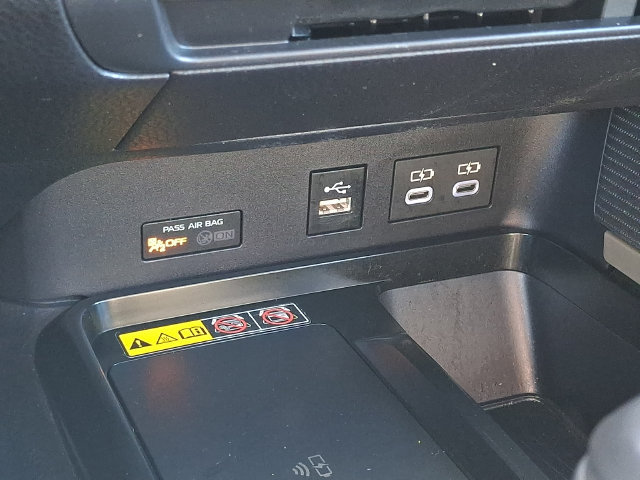 Certified 2026 Toyota Camry Hybrid w/ Multimedia Upgrade Package FWD image 25