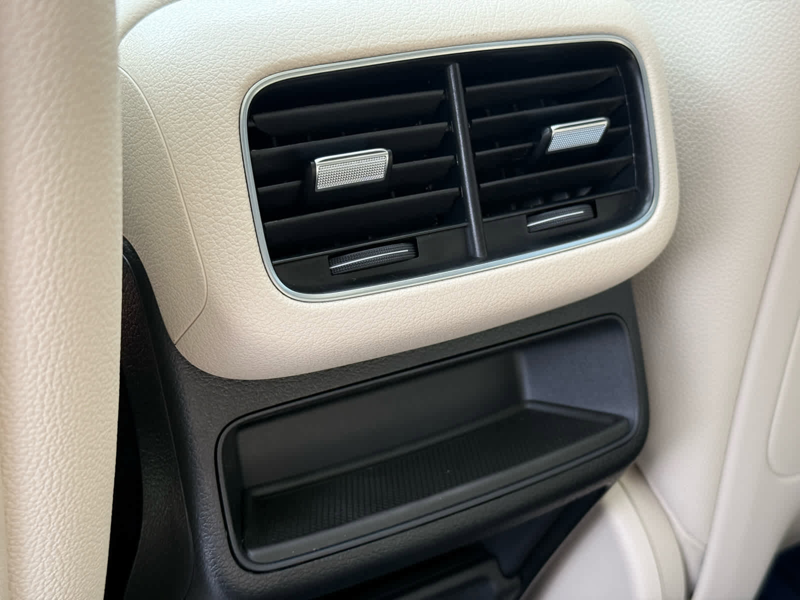 New 2026 Mercedes-Benz GLE 450e 4MATIC image 32