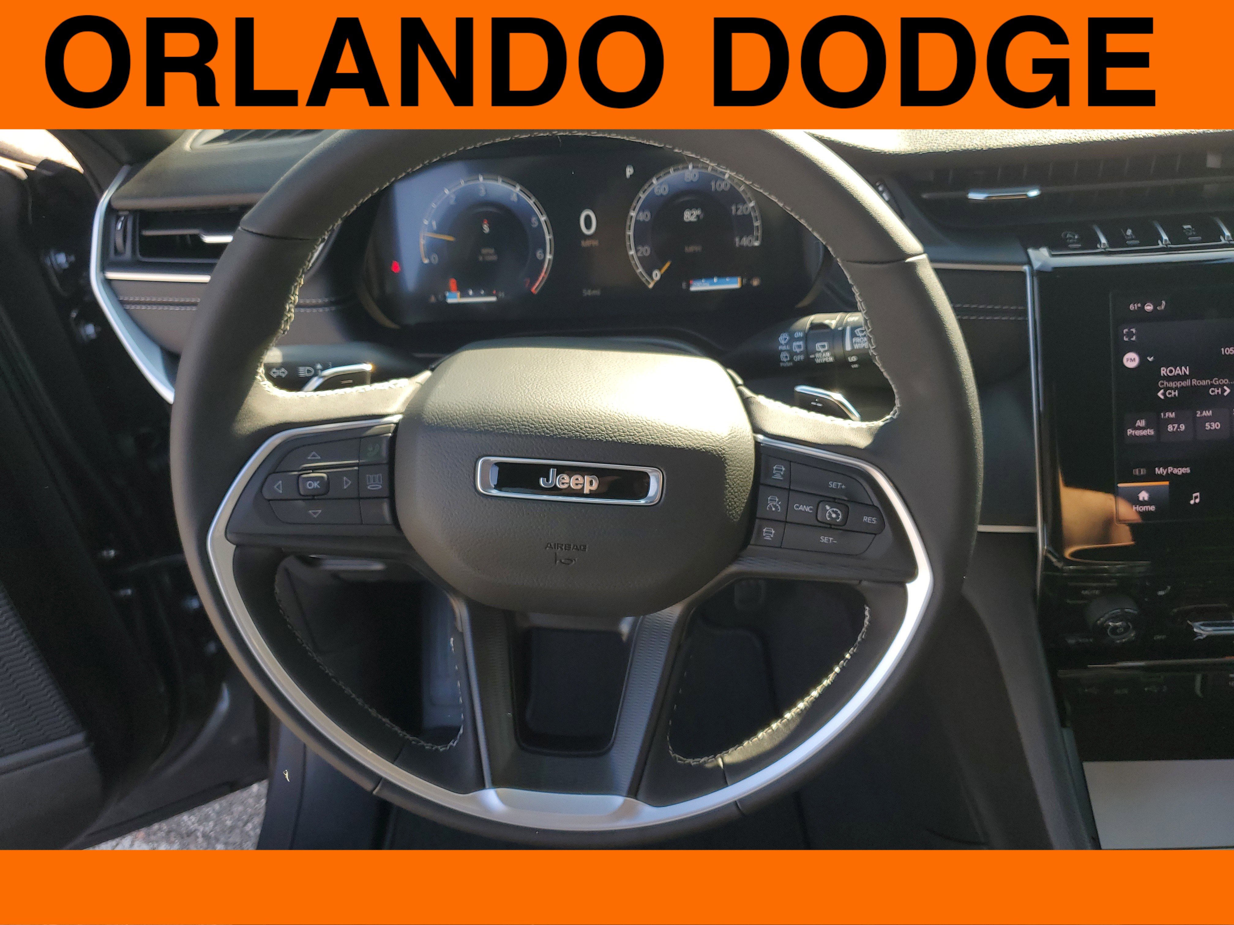 New 2025 Jeep Grand Cherokee L Altitude image 12