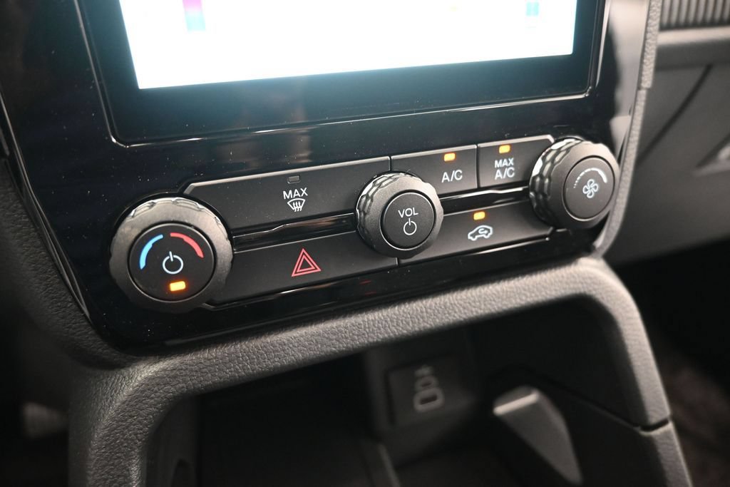 New 2026 Ford Ranger XLT w/ Black Appearance Package AWD/4WD image 14