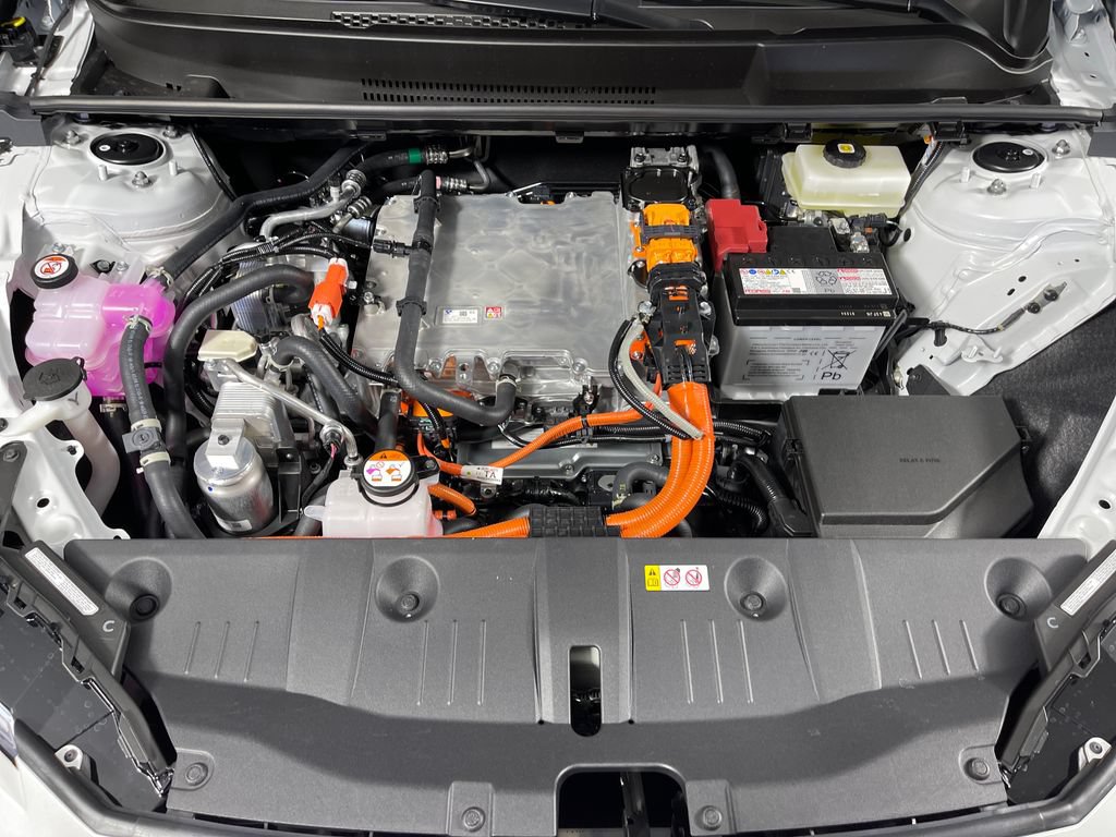 New 2026 Toyota C-HR AWD/4WD image 9