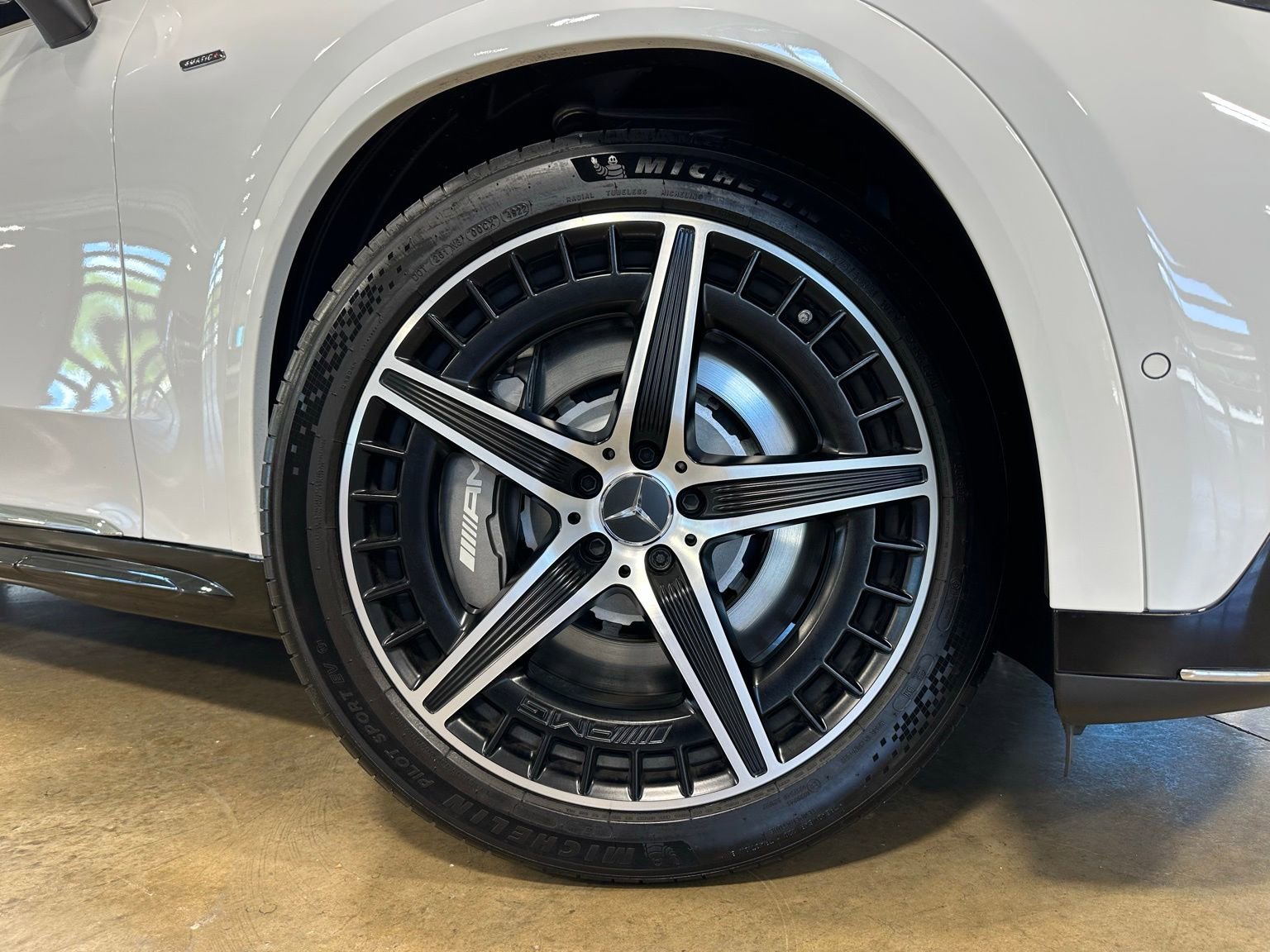 Used 2024 Mercedes-Benz EQE AMG 4MATIC SUV image 11