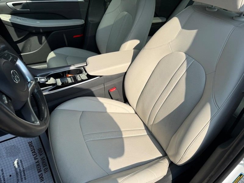 Used 2022 Hyundai Sonata Limited FWD image 16