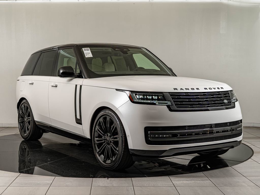 New 2026 Land Rover Range Rover SE AWD/4WD image 3