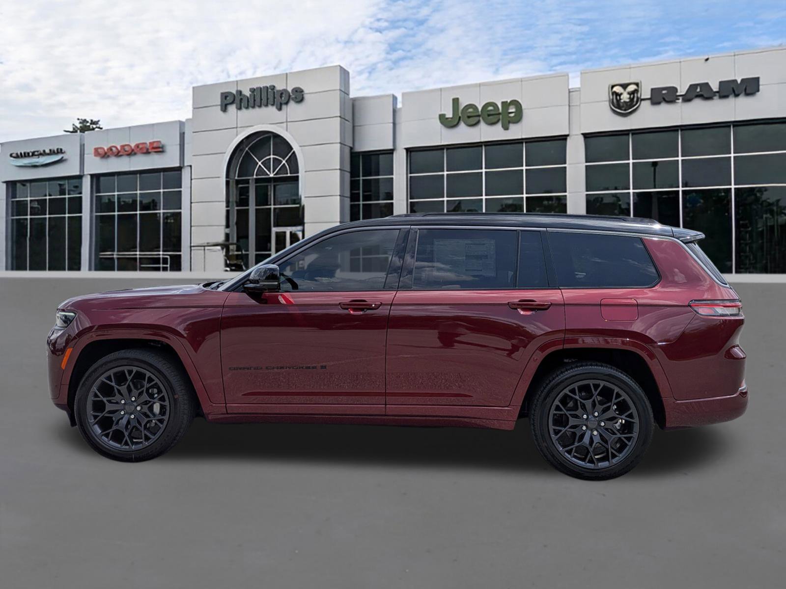 New 2026 Jeep Grand Cherokee L Summit w/ Obsidian Package AWD/4WD image 6