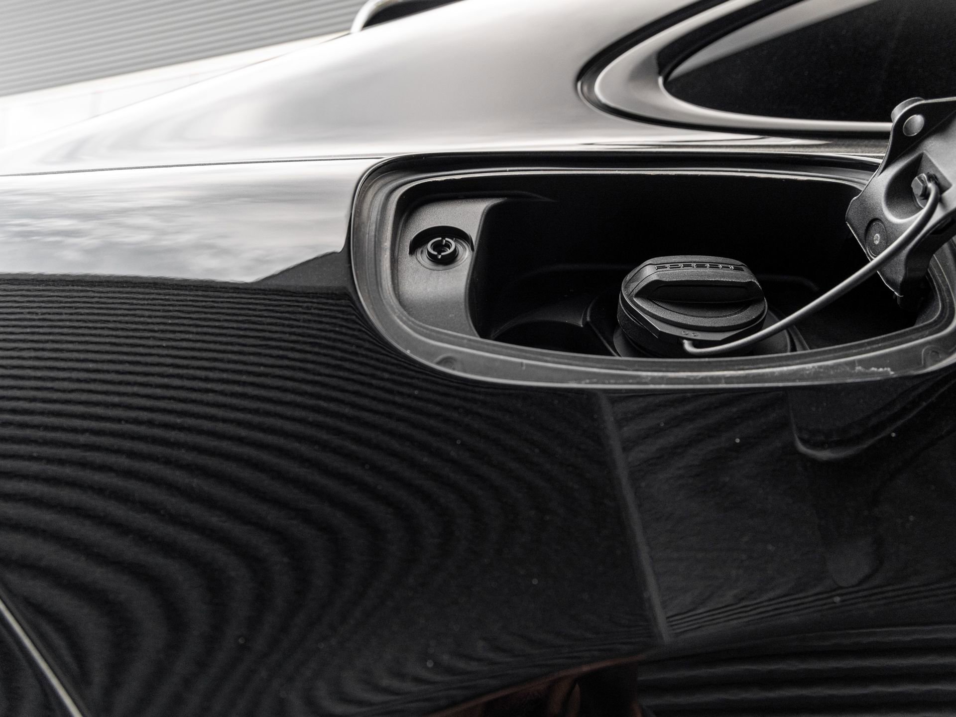 New 2026 Porsche Cayenne E-Hybrid Coupe image 34