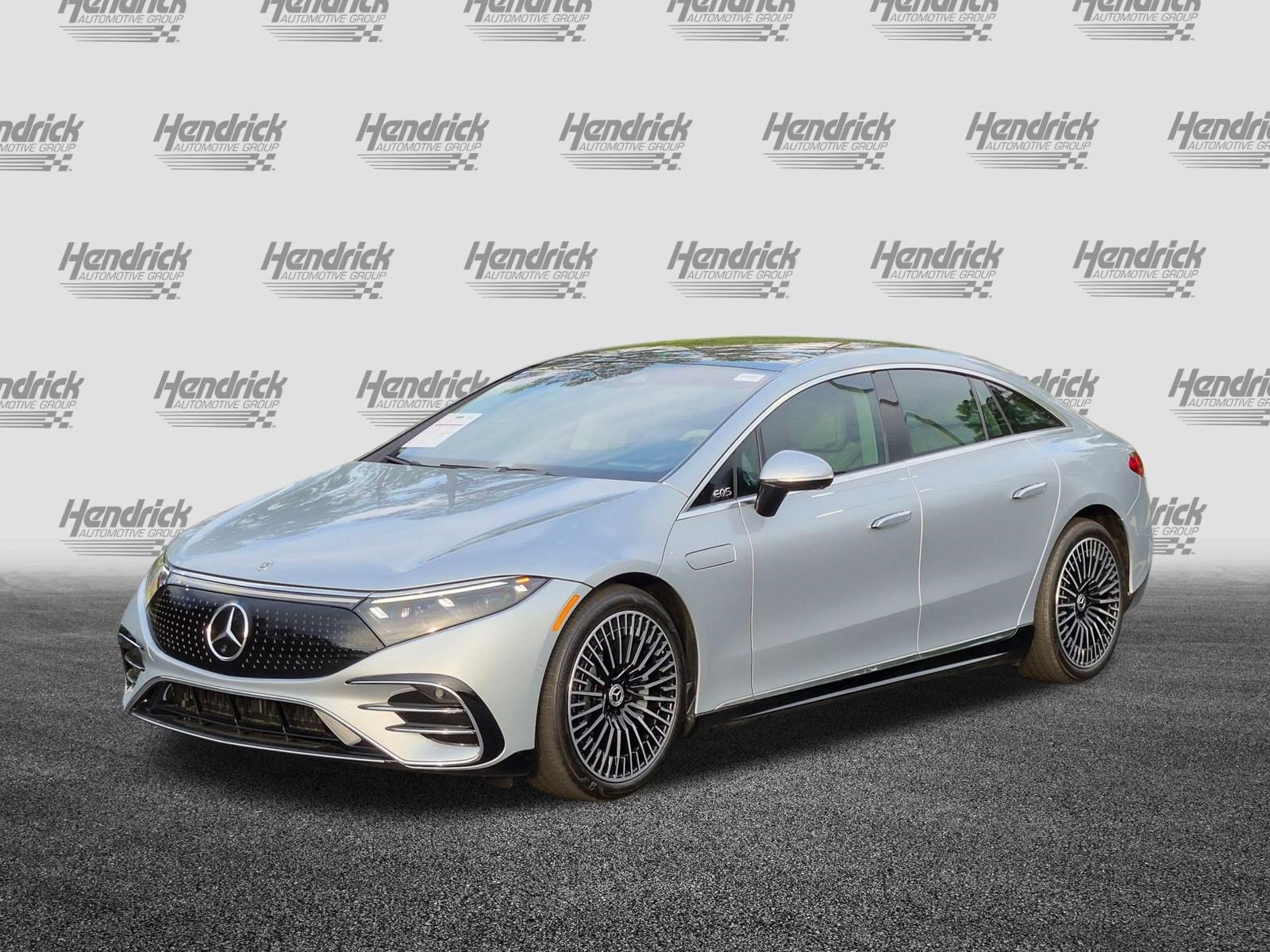 Used 2022 Mercedes-Benz EQS 580 4MATIC Sedan image 5