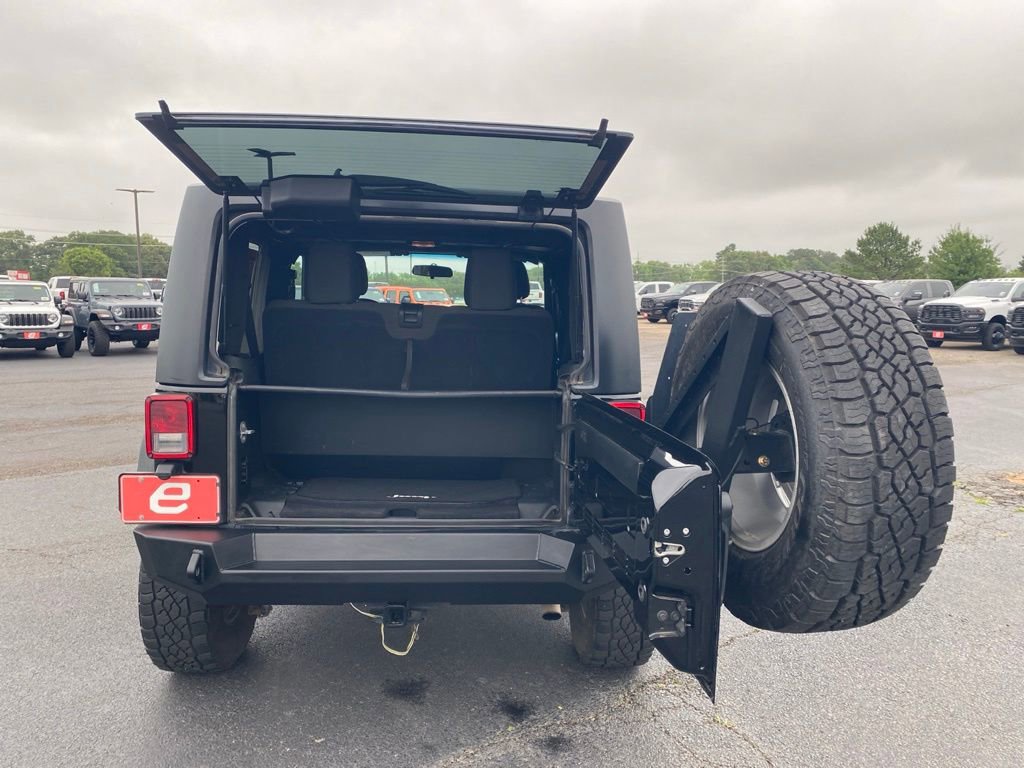 Used 2016 Jeep Wrangler Sport w/ Quick Order Package 24S AWD/4WD image 25