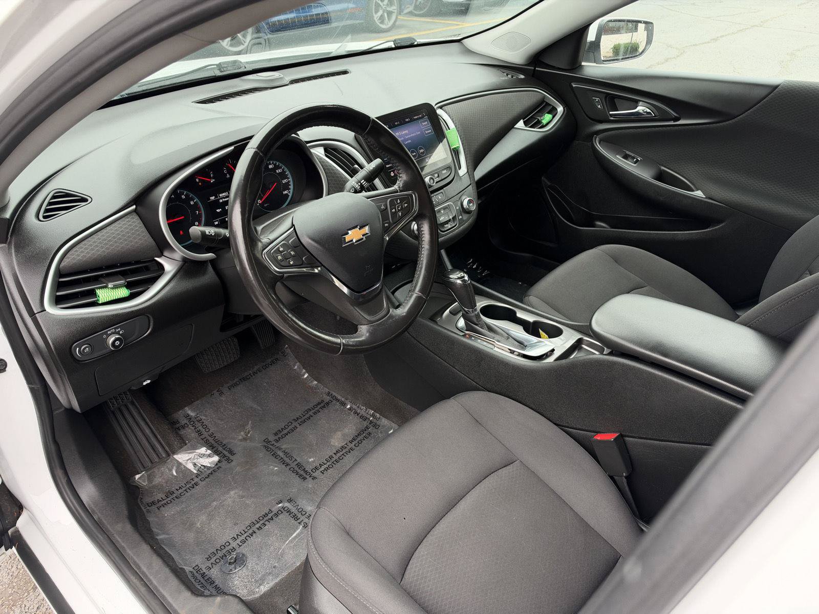 Used 2020 Chevrolet Malibu RS FWD image 16