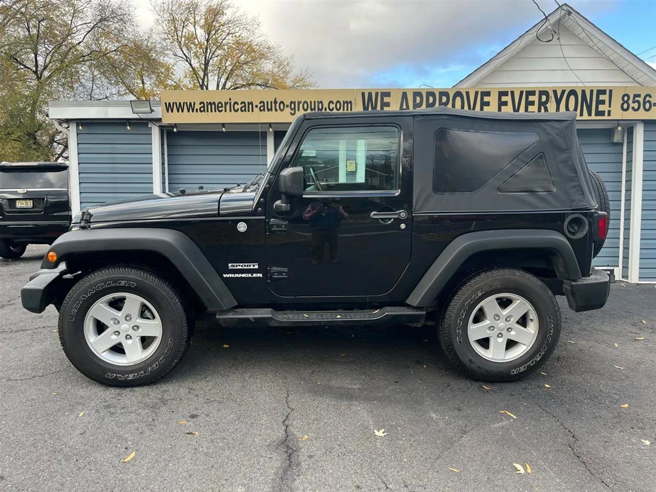 Used 2015 Jeep Wrangler Sport w/ Quick Order Package 24S image 3
