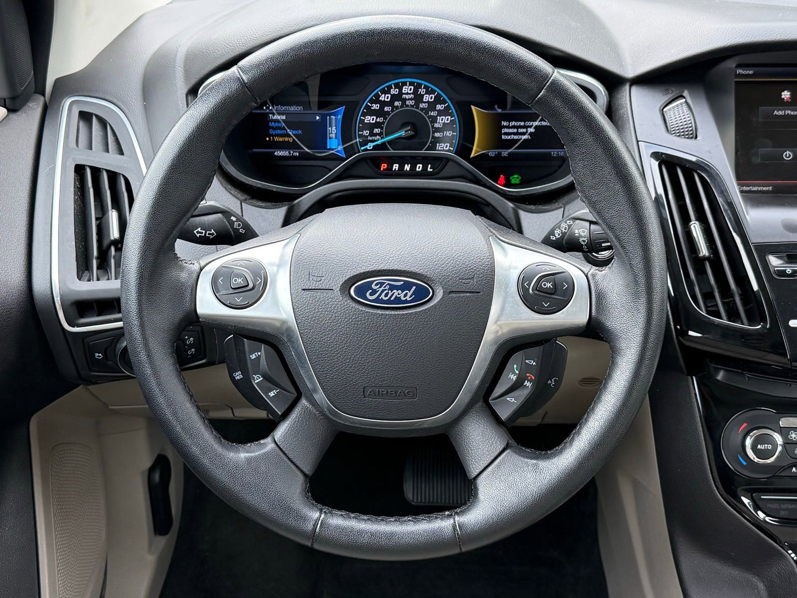 Used 2014 Ford Focus Electric Hatchback image 23