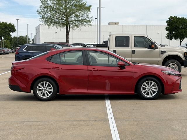Certified 2025 Toyota Camry LE FWD image 3