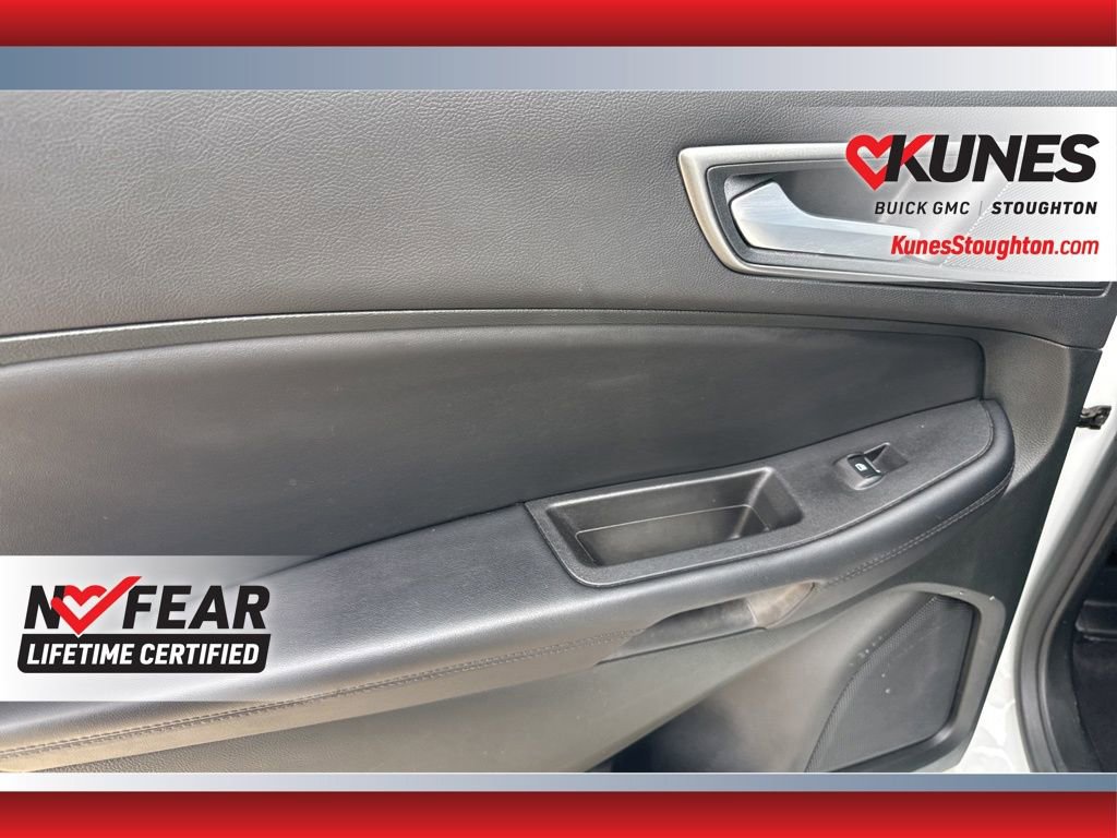 Used 2023 Ford Edge SE w/ Cargo Accessory Package image 33