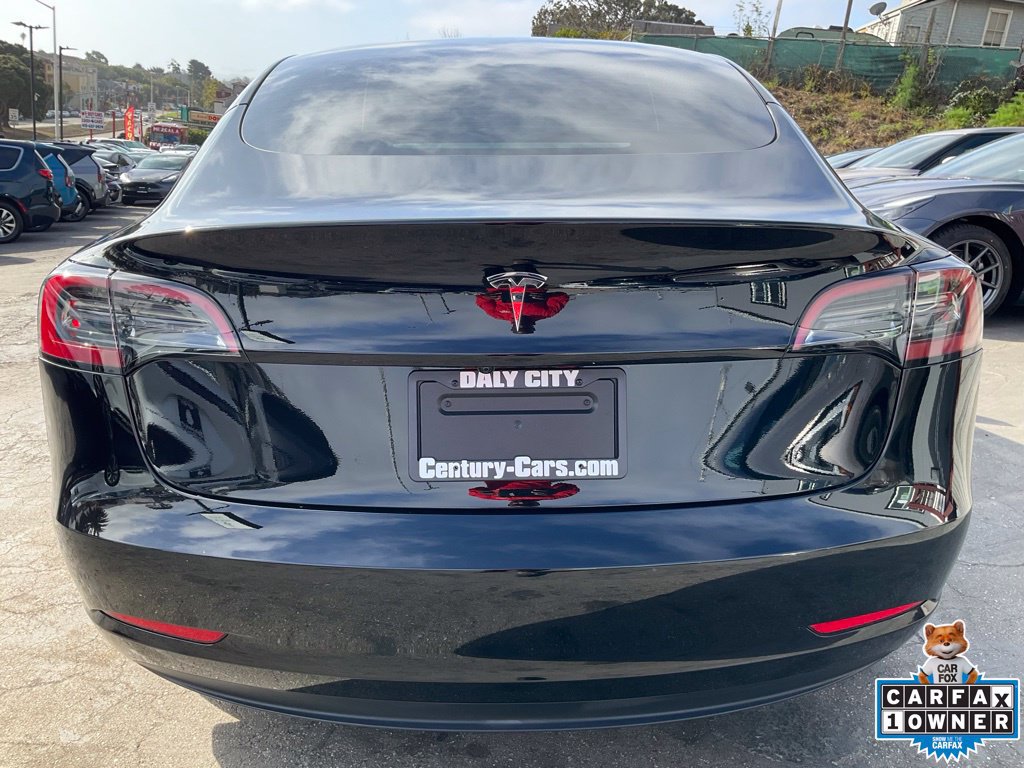 Used 2023 Tesla Model 3 Standard Range RWD image 4