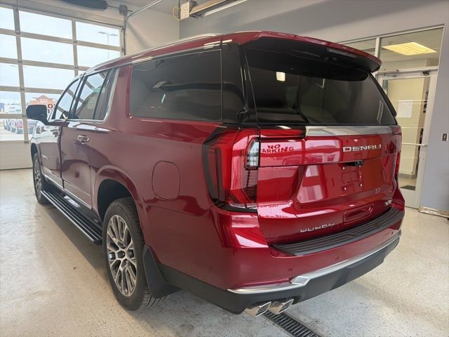 New 2026 GMC Yukon XL Denali w/ Denali Reserve Package image 18