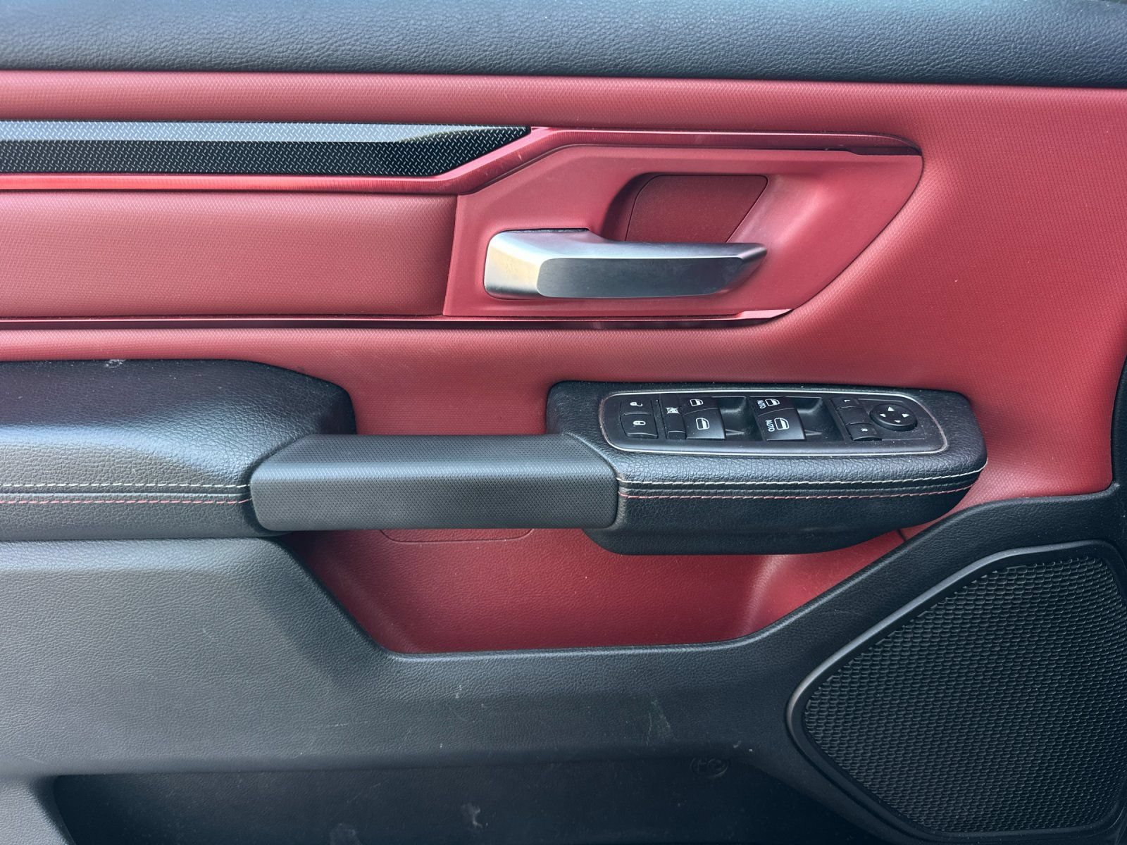Used 2019 RAM 1500 Rebel w/ Rebel Level 1 Equipment Group AWD/4WD image 10