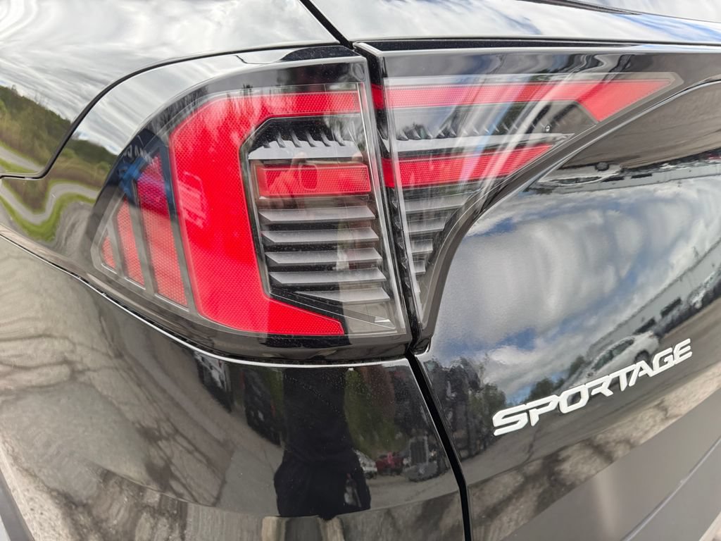 New 2026 Kia Sportage S AWD/4WD image 21