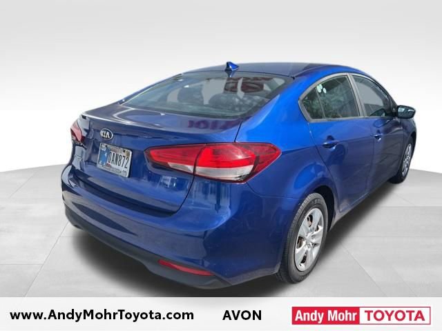 Used 2017 Kia Forte LX image 11
