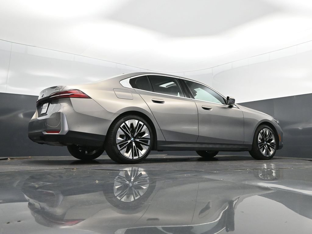 Certified 2026 BMW 530i 530i image 42