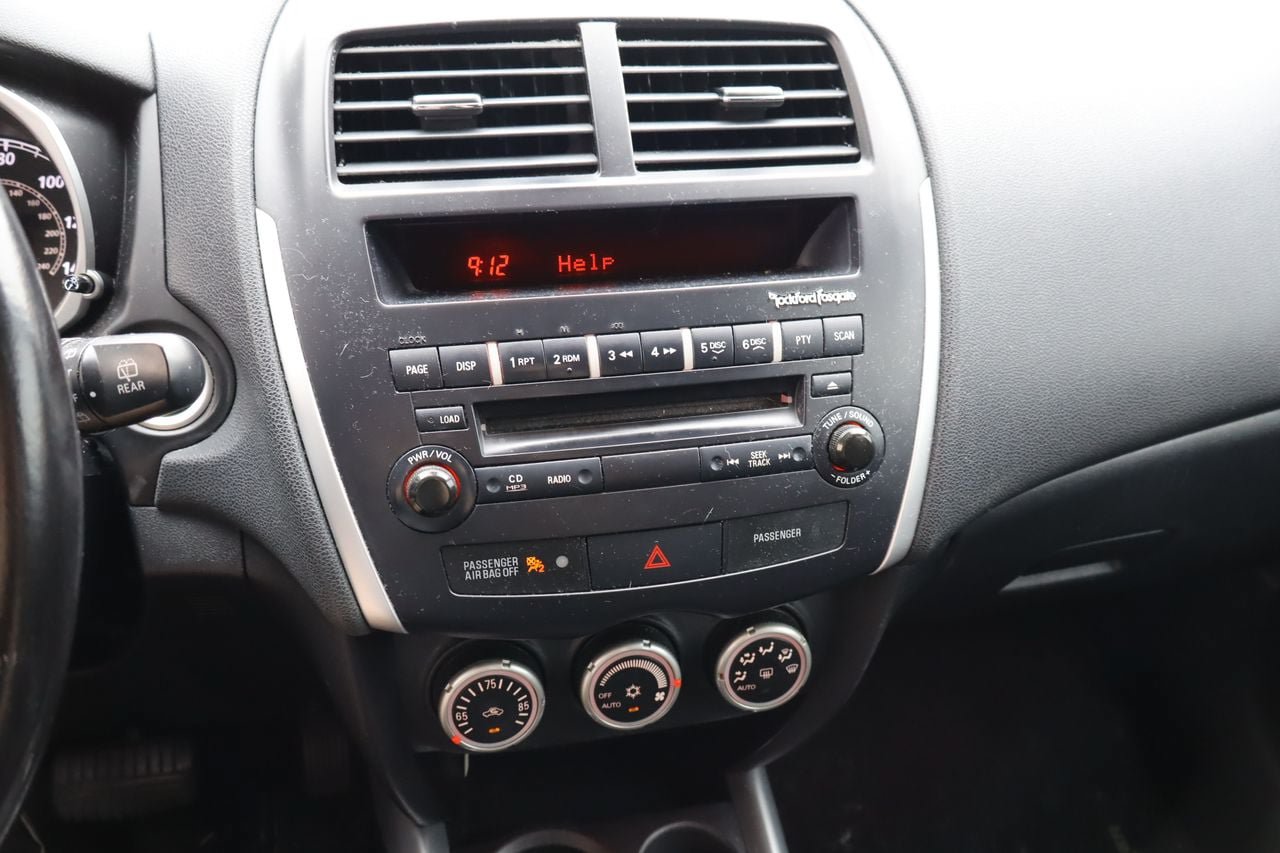Used 2011 Mitsubishi Outlander Sport SE FWD image 7