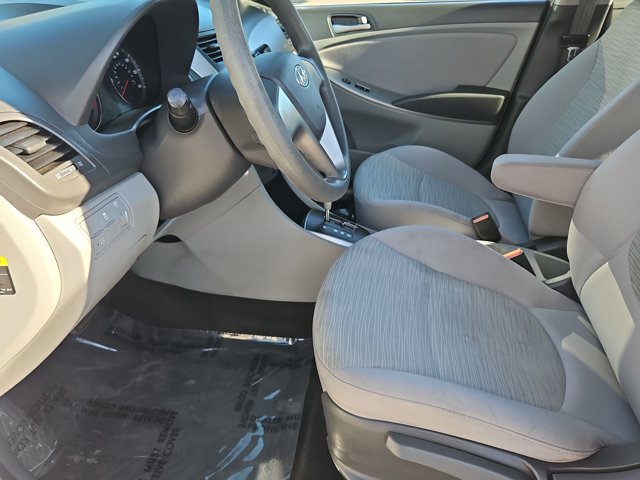 Used 2017 Hyundai Accent SE FWD image 14