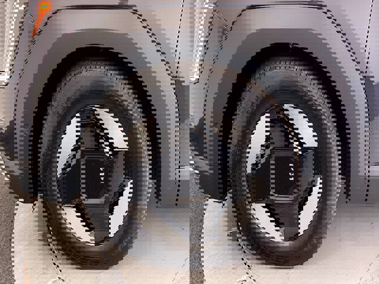 New 2026 Kia EV9 Wind image 12