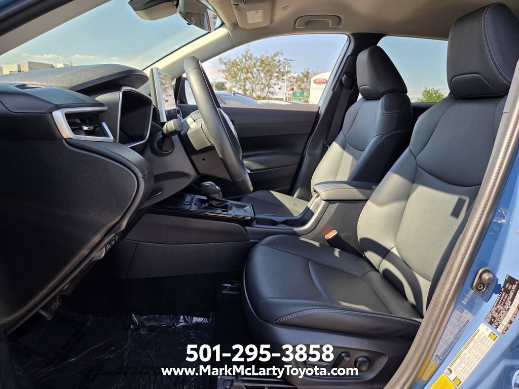 Used 2026 Toyota Corolla Cross XLE FWD image 9