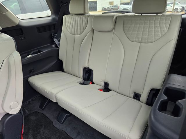 Used 2023 Hyundai Palisade Limited FWD image 12