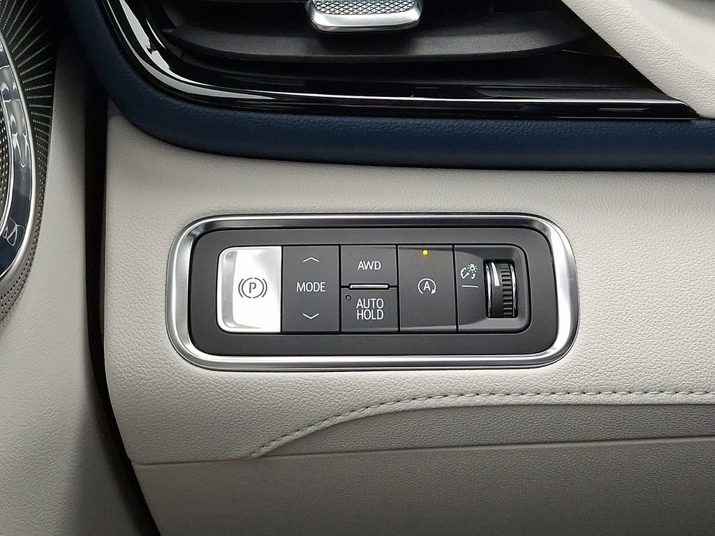 New 2026 Buick Enclave Avenir w/ Super Cruise Package image 16