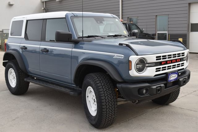 Used 2023 Ford Bronco Heritage Edition image 3