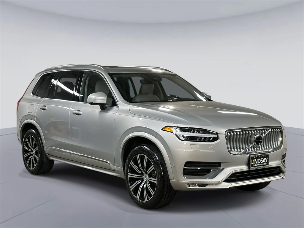 Used 2025 Volvo XC90 B5 Plus image 6