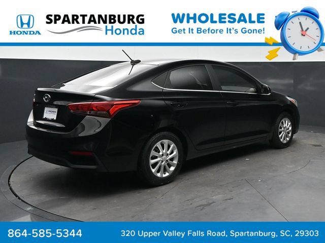 Used 2022 Hyundai Accent SEL FWD image 5