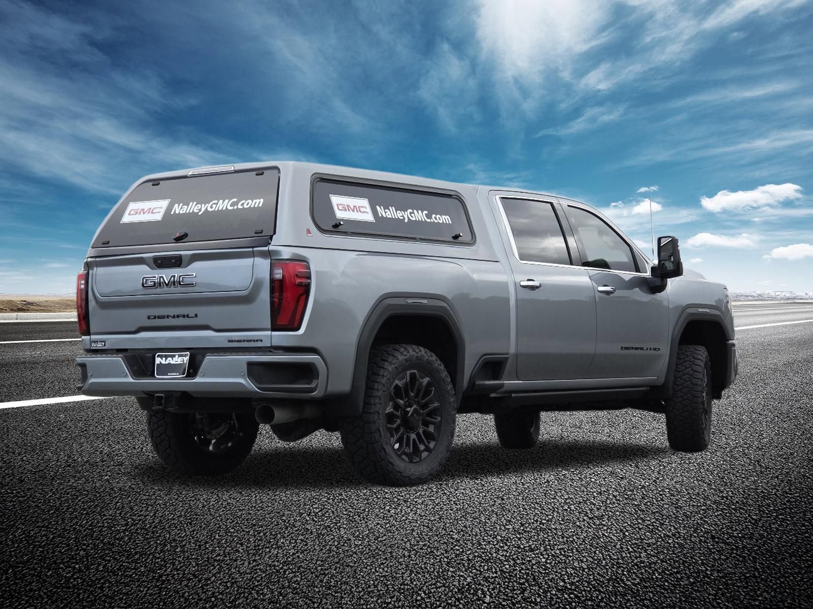 Used 2025 GMC Sierra 2500 Denali w/ Technology Package image 27