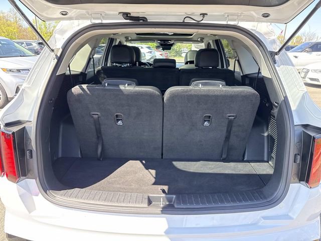 Used 2023 Kia Sorento S w/ Panoramic Sunroof Package FWD image 12