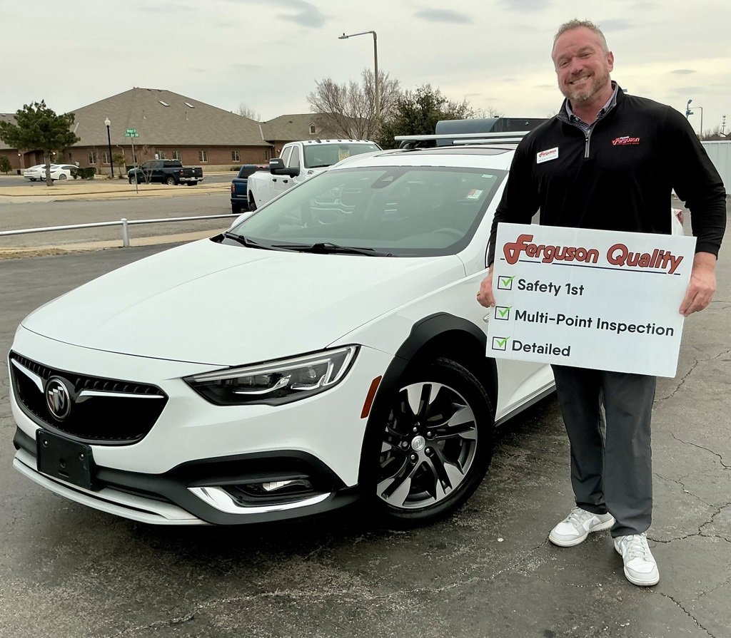 Used 2018 Buick Regal Essence w/ Driver Confidence Package #1
