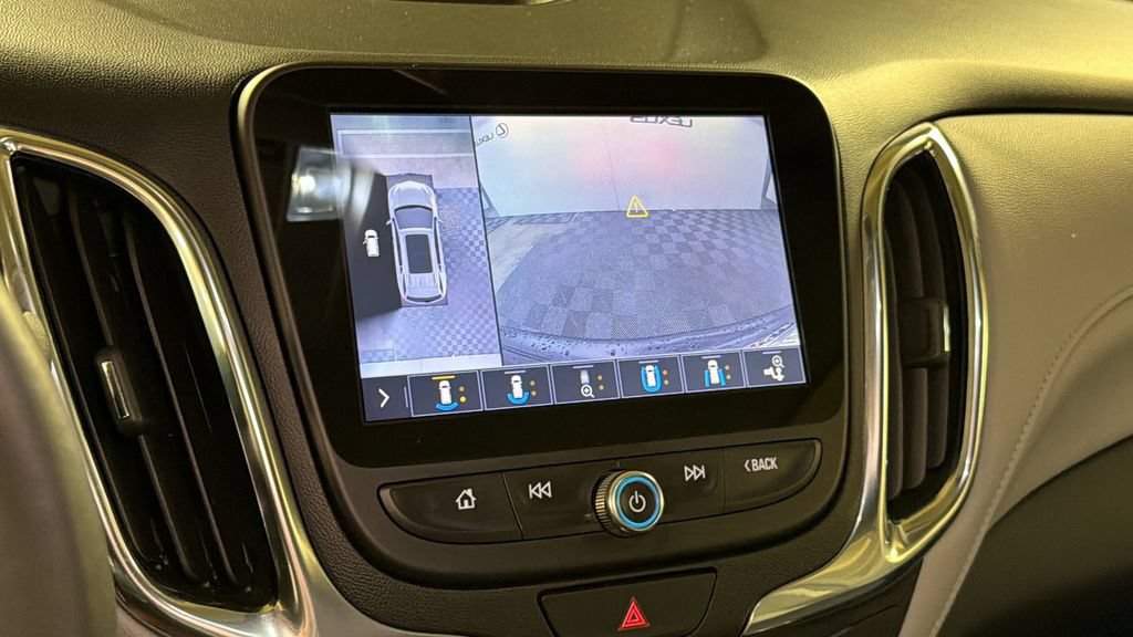 Used 2021 Chevrolet Equinox Premier AWD/4WD image 30