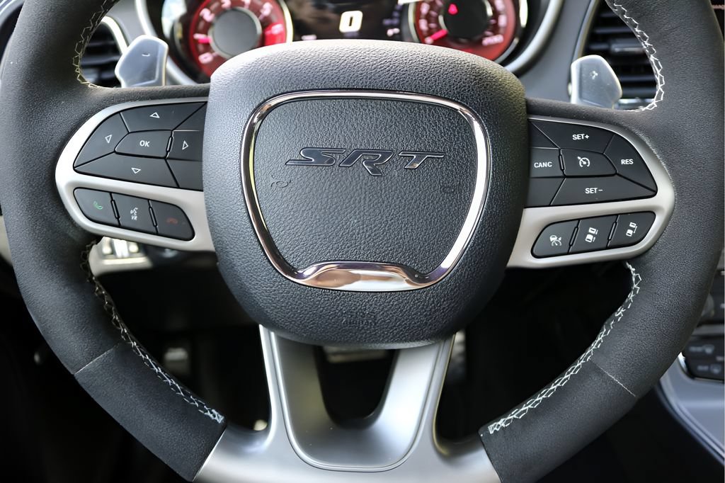 Used 2023 Dodge Challenger SRT Hellcat w/ Driver Convenience Group RWD image 21