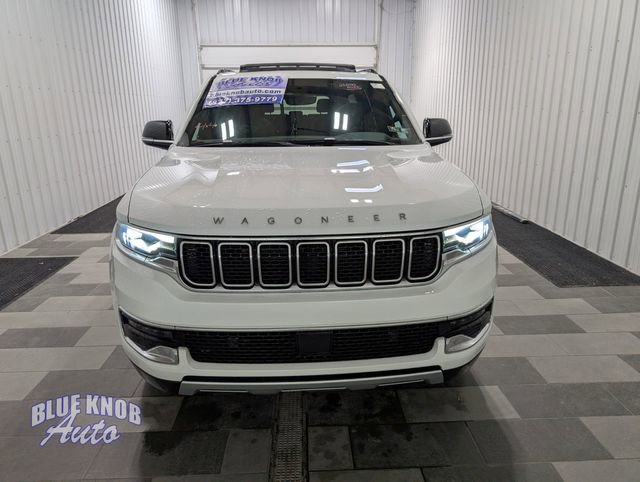 Used 2023 Jeep Wagoneer L Series II w/ Premium Group I image 6