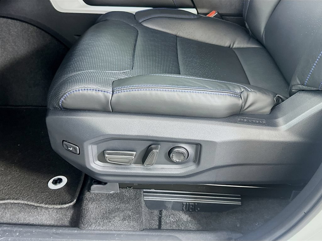 Certified 2025 Toyota Tundra Platinum AWD/4WD image 20