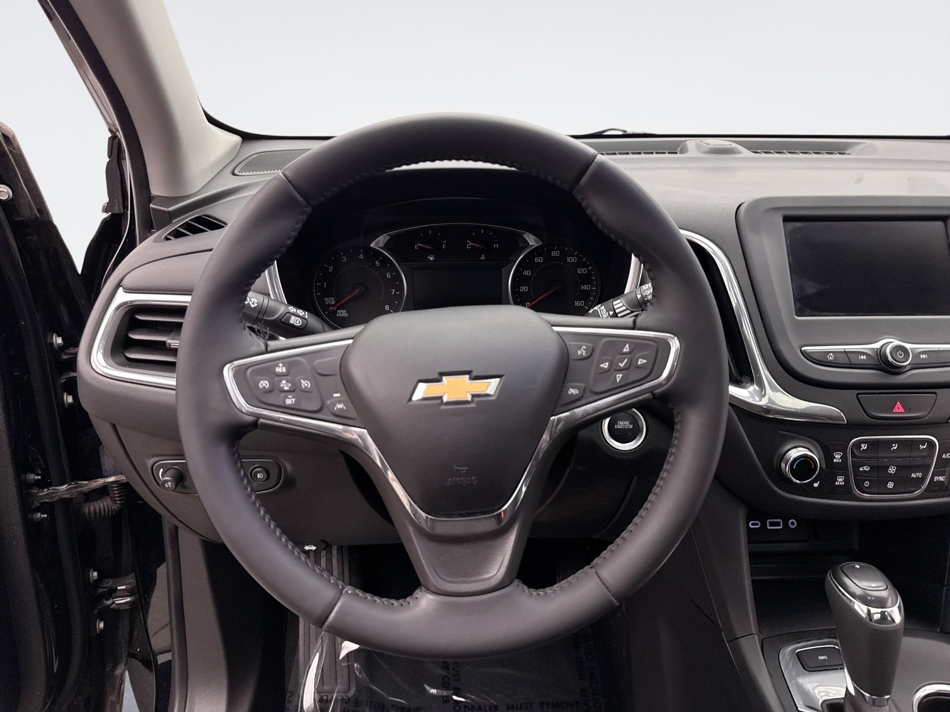 Used 2020 Chevrolet Equinox LT AWD/4WD image 12